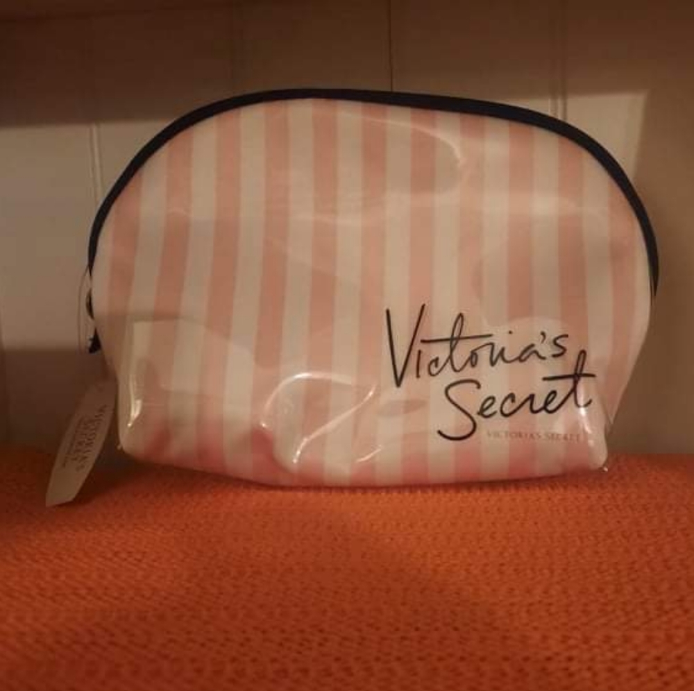 VS makeup bag
